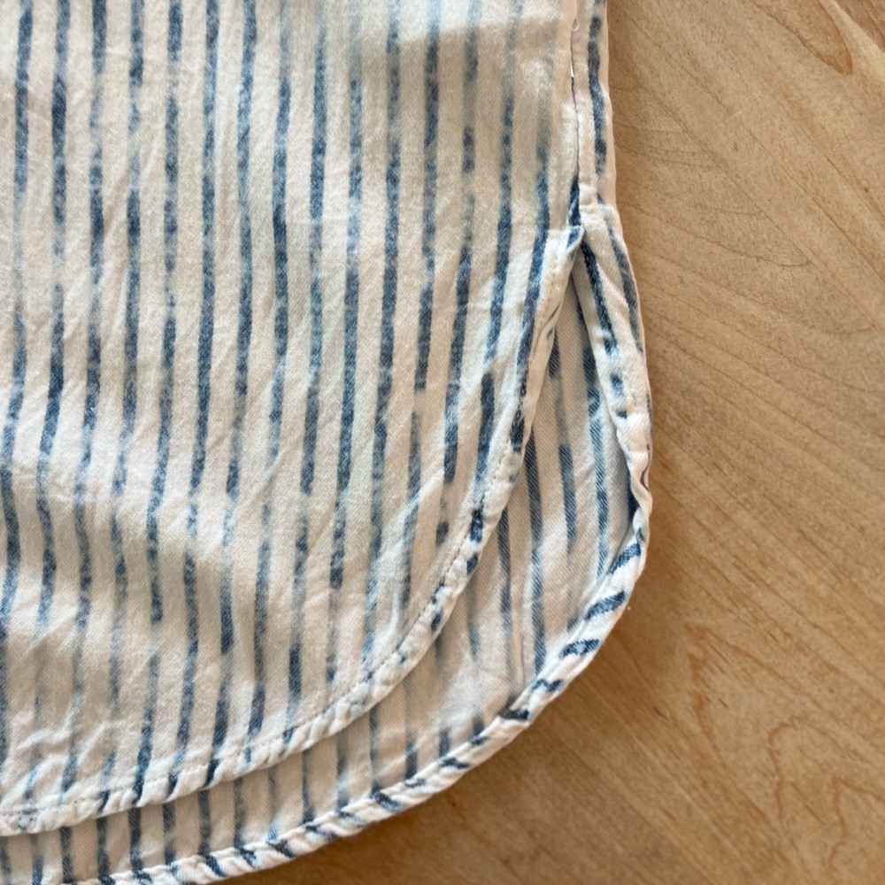 American Eagle Blue White Striped Button Up Shirt Lightweight Coastal Casual - Picture 7 of 13